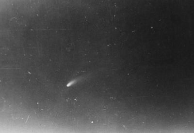 Комета Хейла-Боппа.
