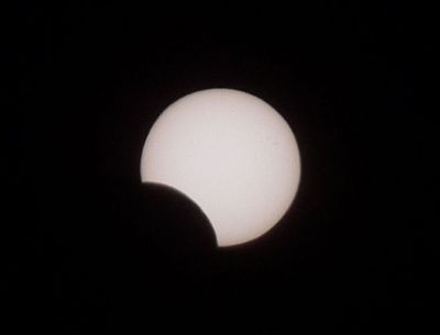 Частные фазы кольцевого солнечного затмения 15 января 2010 г.
г. Кемерово

