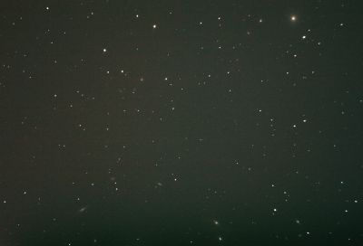 Скопление галактик в Деве
В верхнем левом углу - М87. Так же на поле присутствуют: IC3311, NGC4388, NGC4413, NGC4425, IC794, NGC4431, NGC4436, NGC4440, NGC4435, NGC4438, NGC4461, NGC4458, NGC4476, NGC4678...

