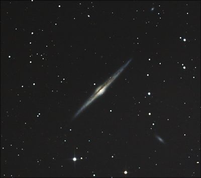 Галактики "Игла" (NGC 4565), NGC 4565A, NGC 4565B
