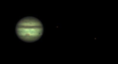 Сход Европы с диска Юпитера
25 сентября 2010 г.
Европа - на правом краю диска Юпитера, справа - Ио и Ганимед.
