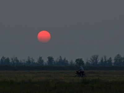 Солнце на закате
20 июня 2012 г.
г. Яровое
Ключевые слова: Солнце